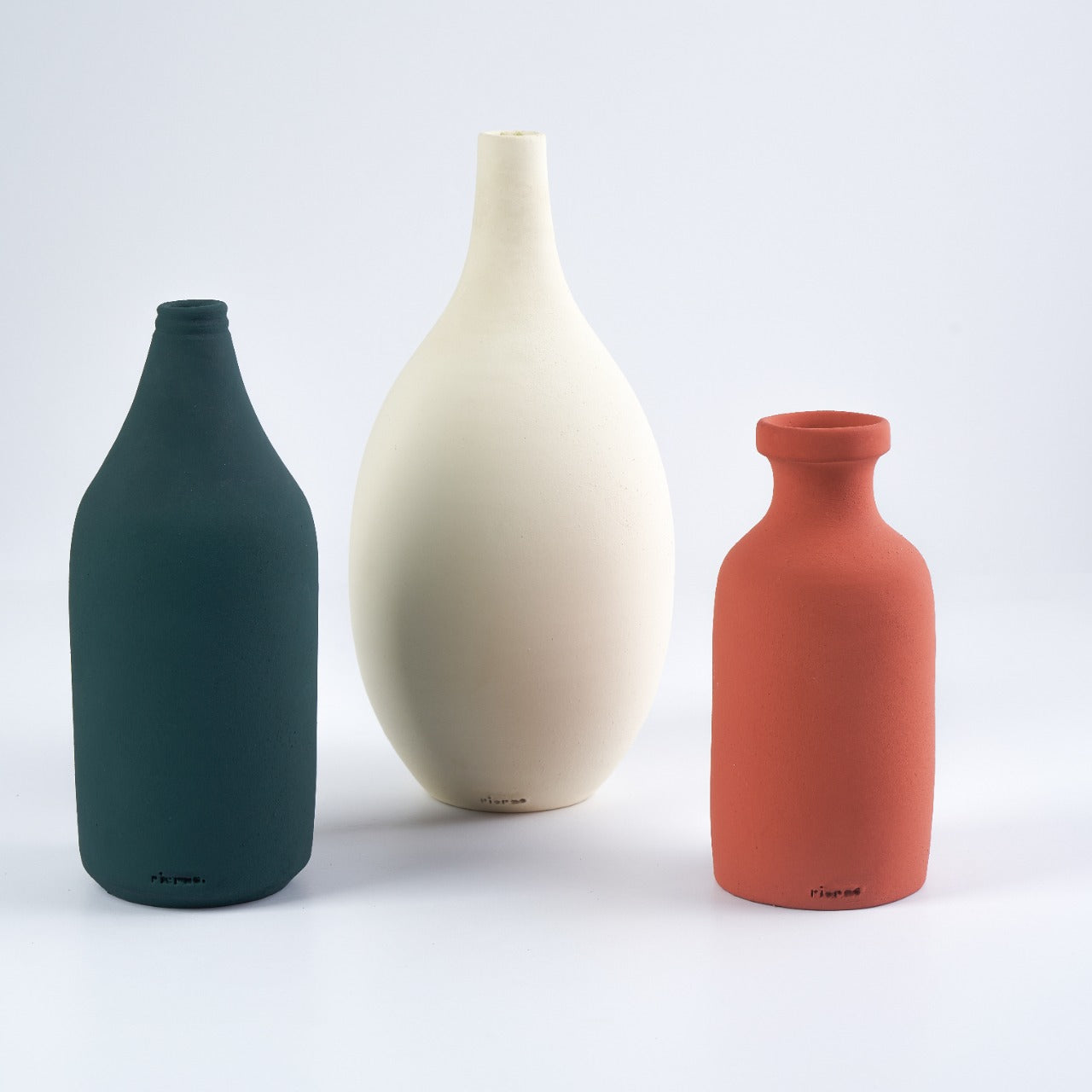 Ranita Set of Vases