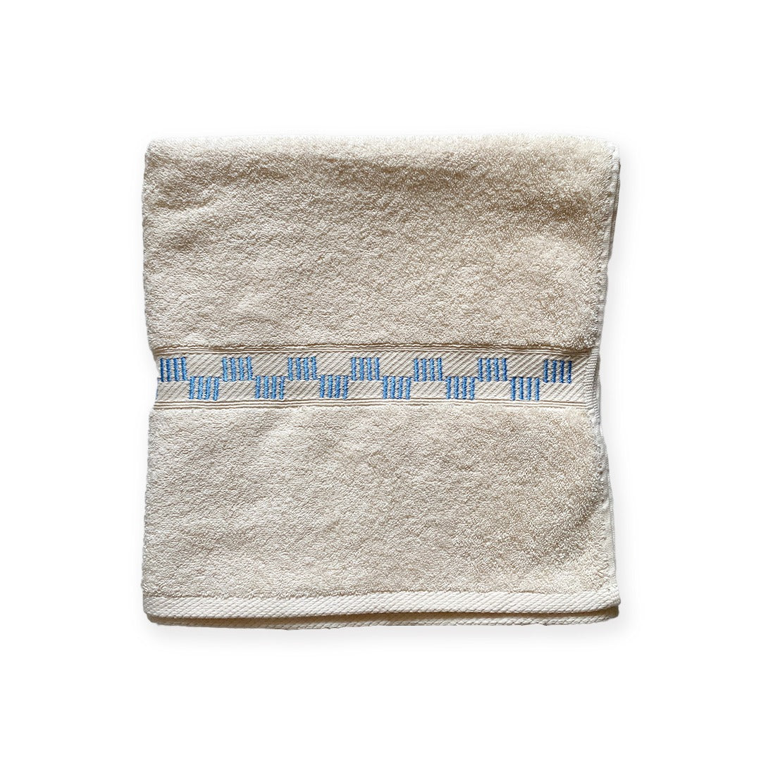 Rafooda- Embroidered Towels