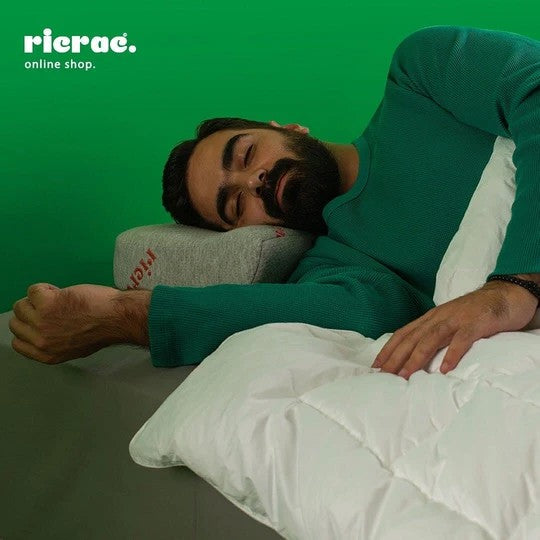 مخدة النوم المموجة من ريك راك لساعات نوم مريحة دون متاعب Waved Neck Side Sleepers Pillow