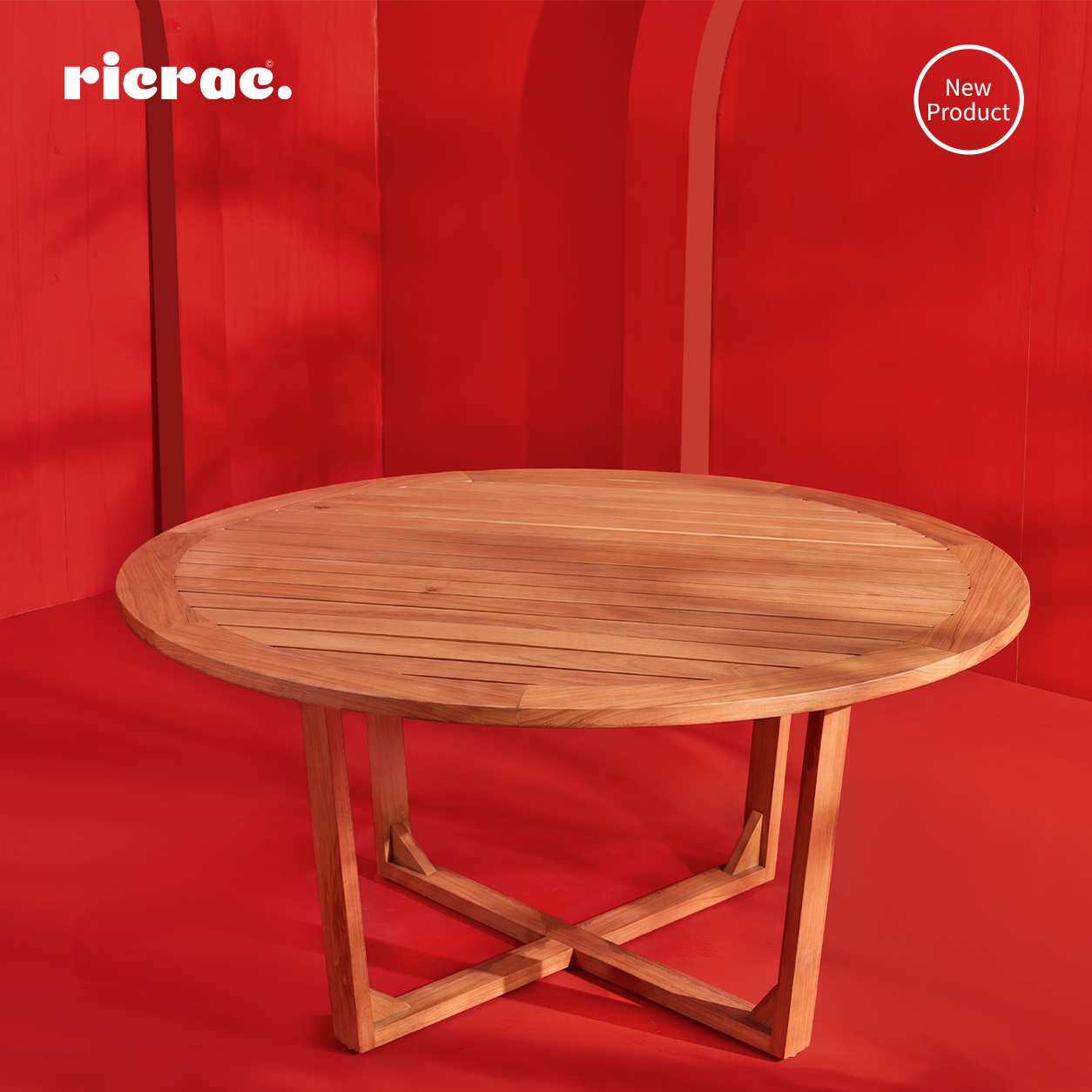 Rovo- Outdoors Dining Table