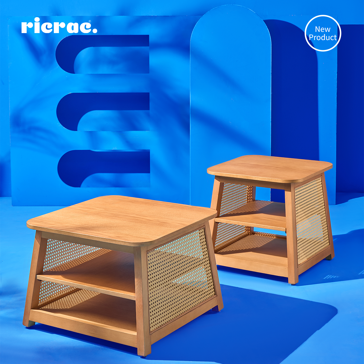 Rulla- Side Table