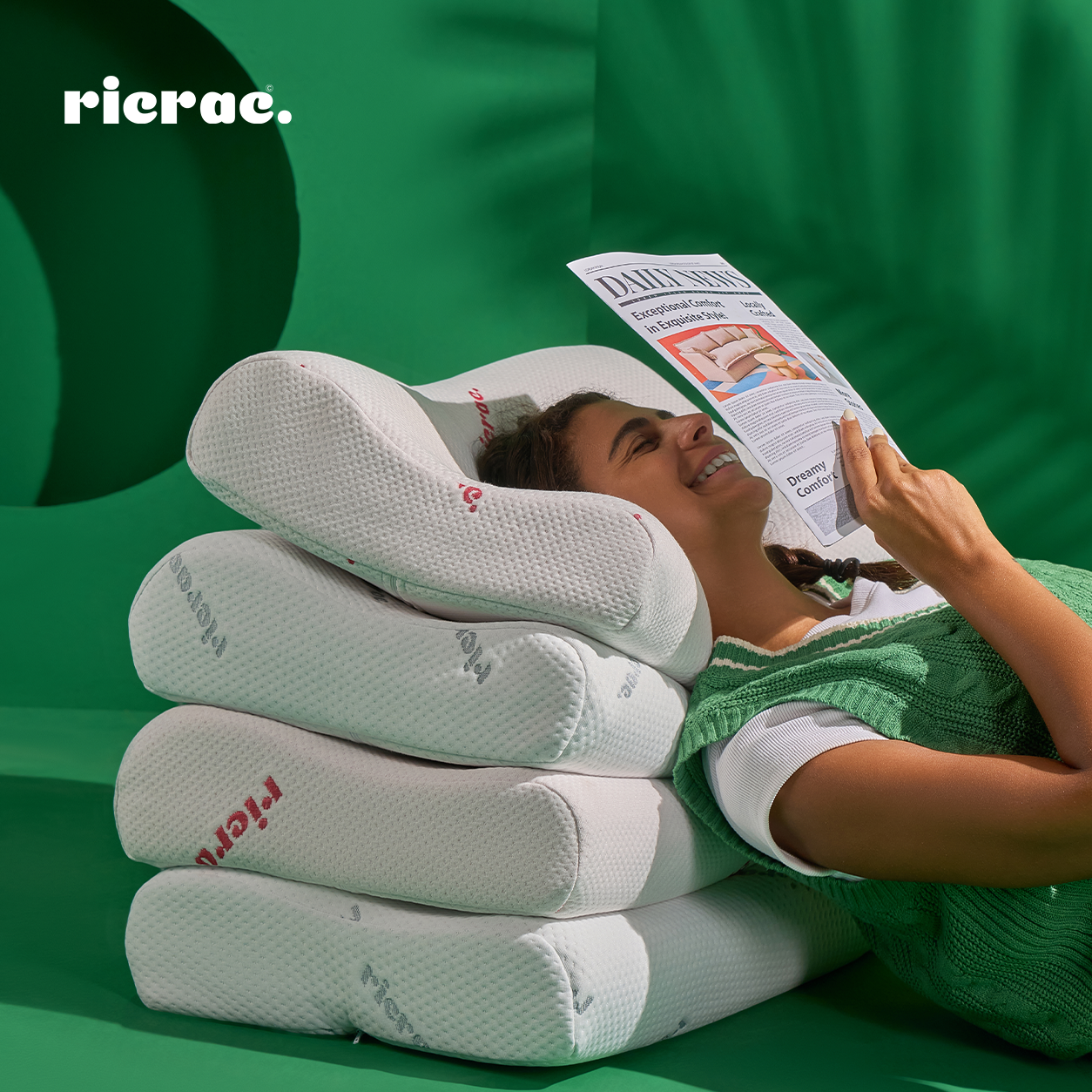 Wavy Memory Foam Pillow