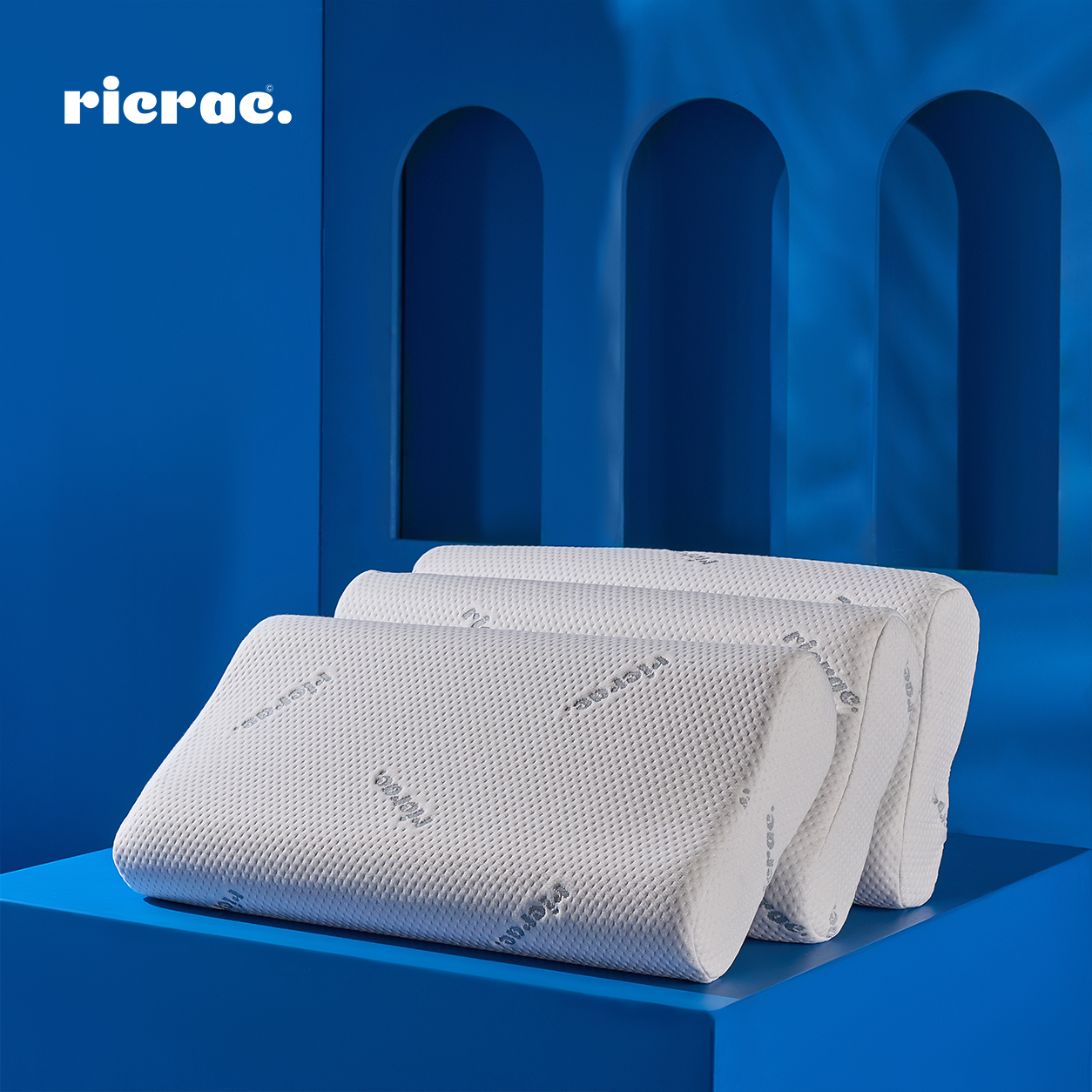 Contour Memory Foam Pillow suitable for Neck & Shoulder Pain