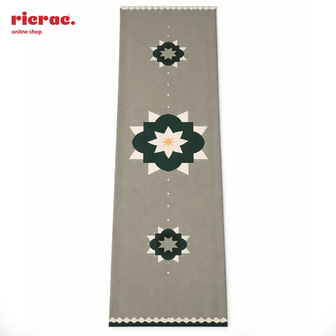 Waterproof Table Runner – Islamic pattern with green flower motifs