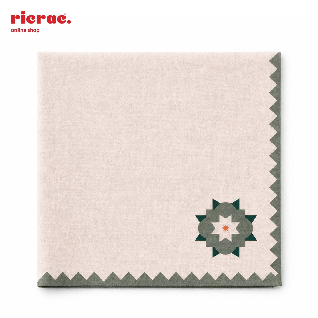 Waterproof Islamic cutlery napkins with Islamic pattern and green flower motifs.