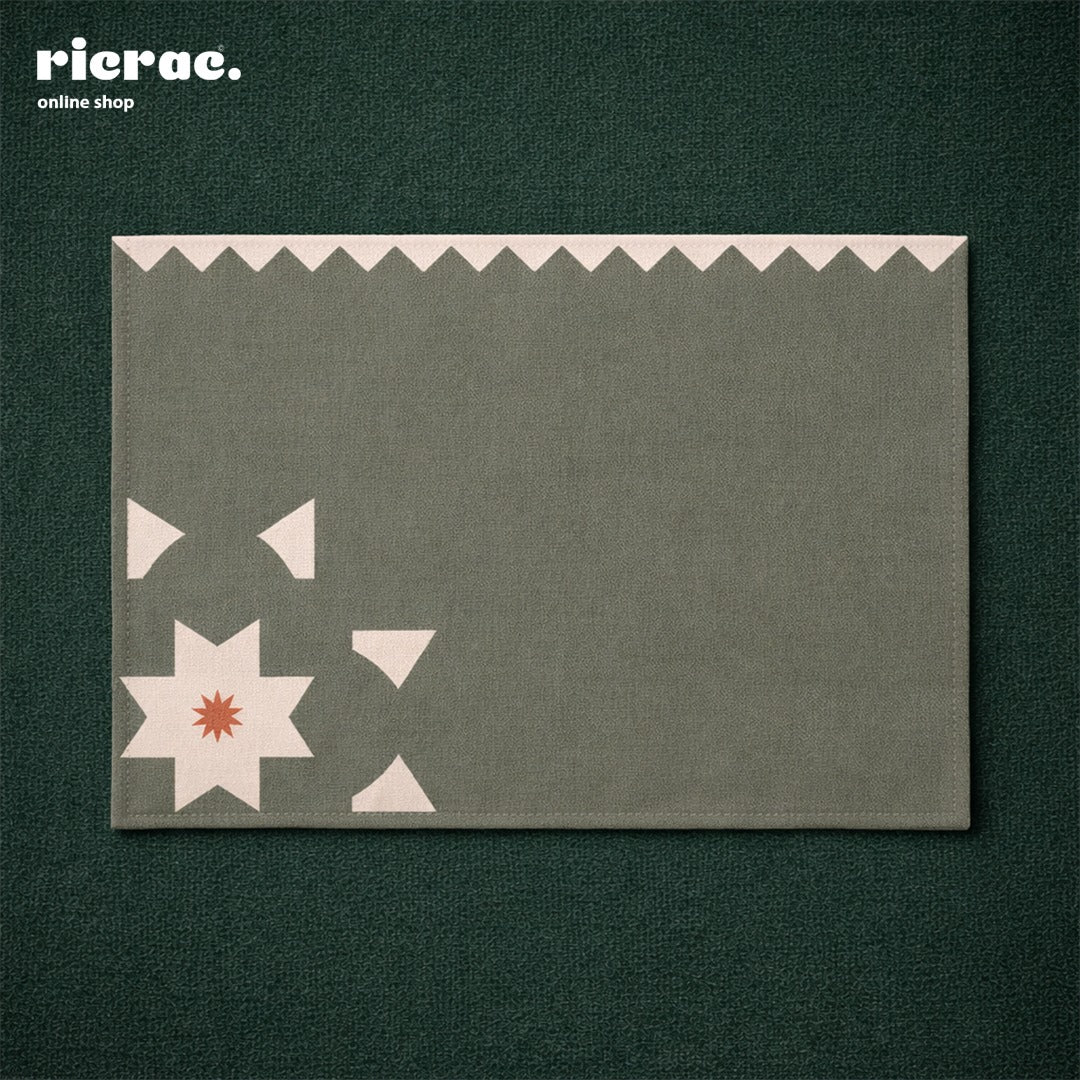 Waterproof Placemats featuring an Islamic pattern with floral motifs on a green background.