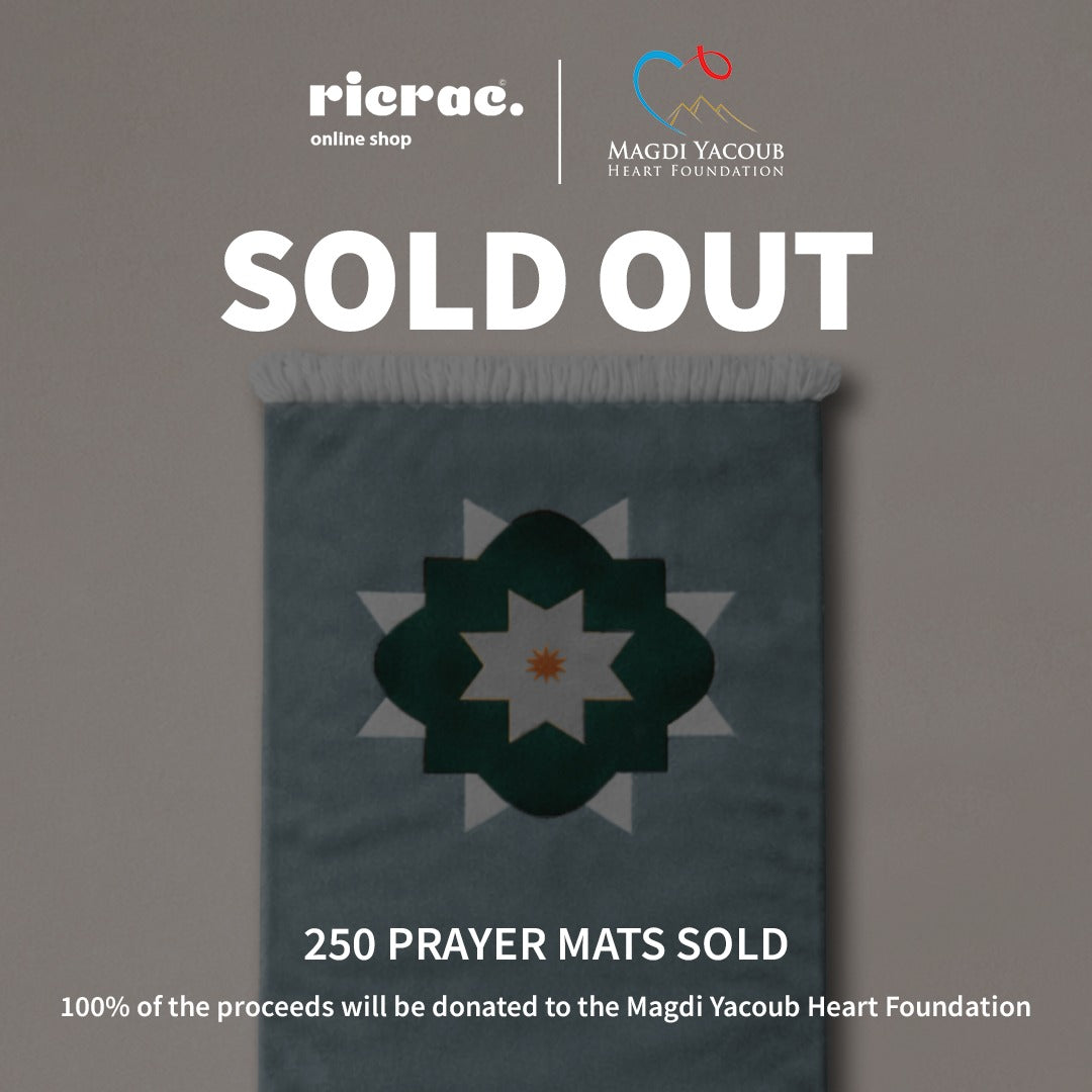 LIMITED EDITION Printed Fiber Padded Prayer Mat- Green flower motifs