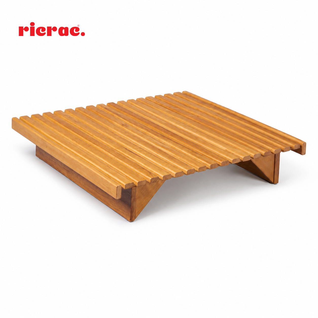 Razend- Wooden Outdoors Table