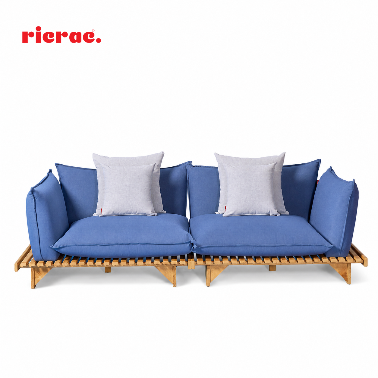 Razend- Wooden Outdoors Set