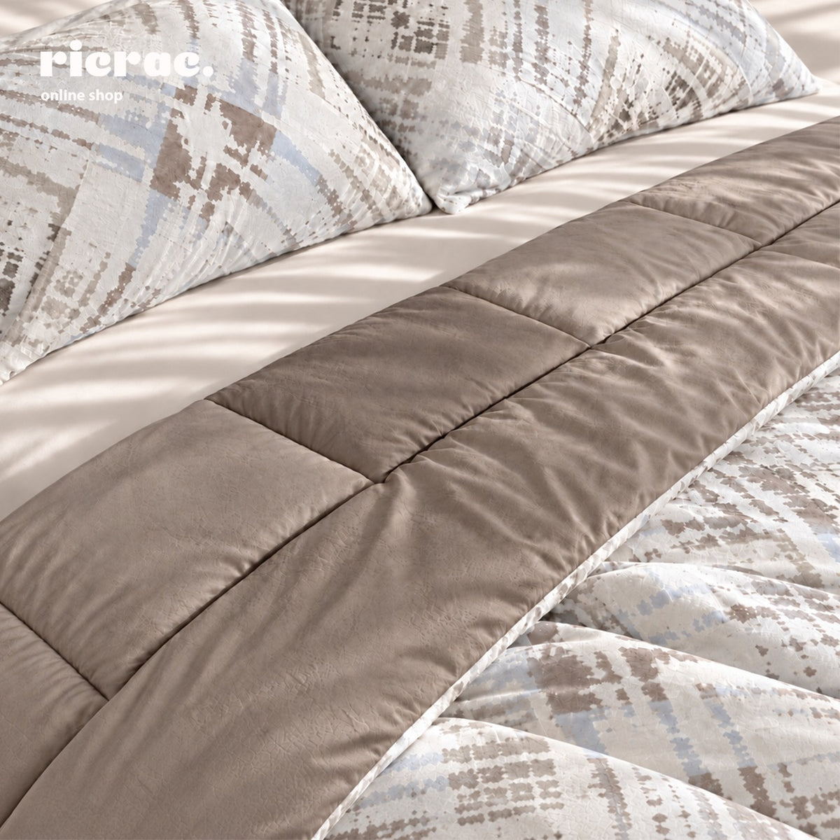 Double Face Duvet Set & 2 Pillow cases- Patterns