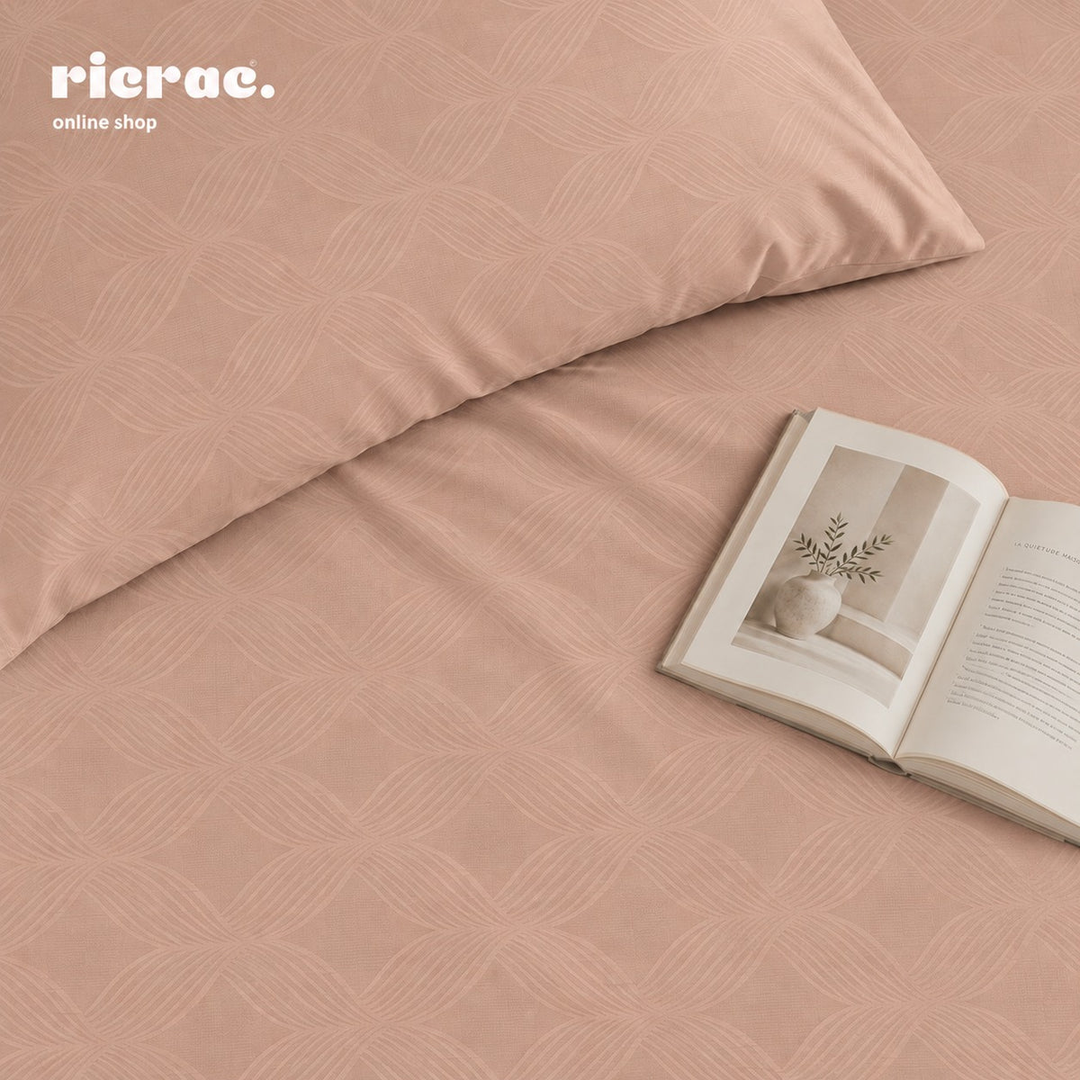 Jacquard Tencel Bed Sheet Set with 2 Pillow Cases - Leaves