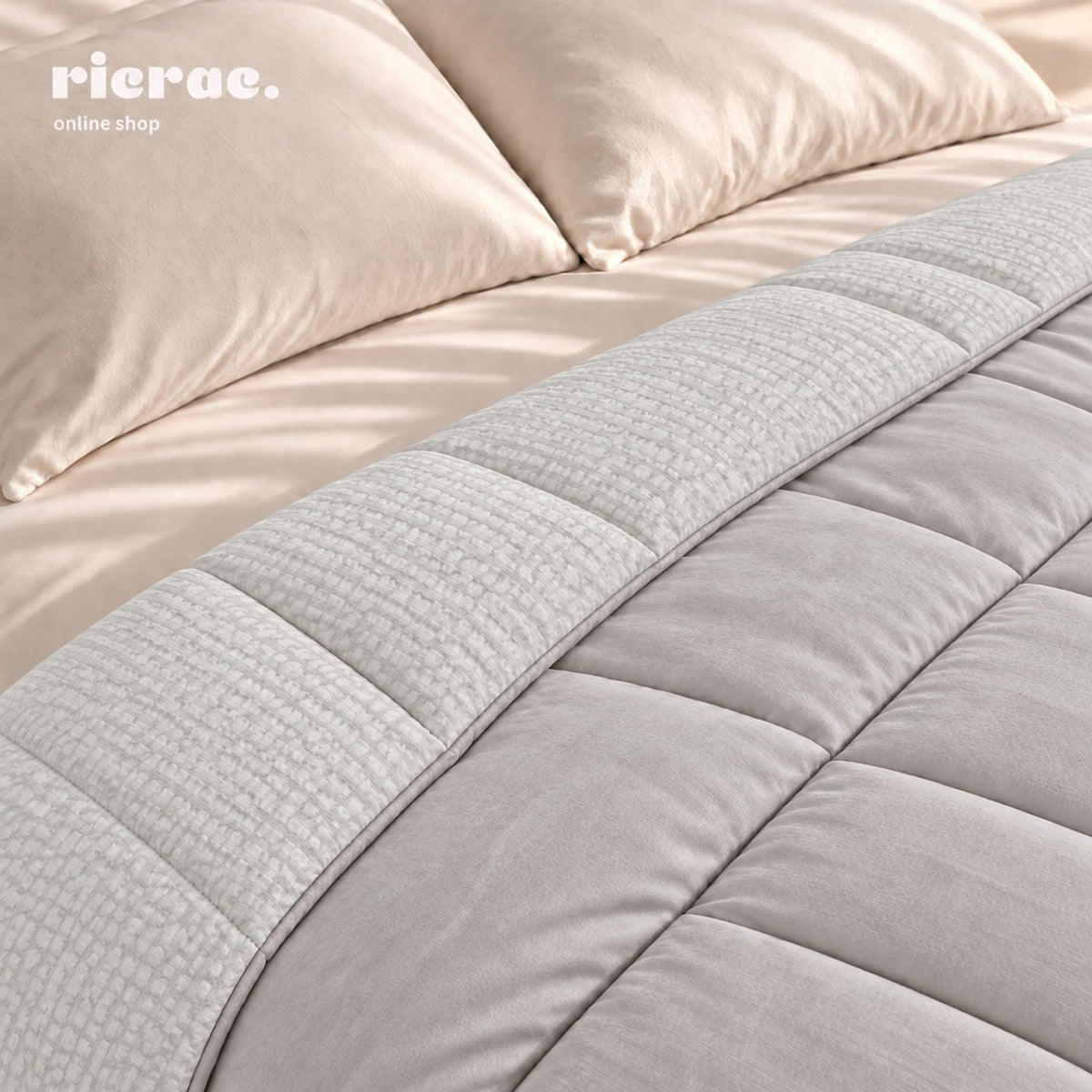 Double Face Duvet Set & 2 Pillow Cases - Embossed Stripes