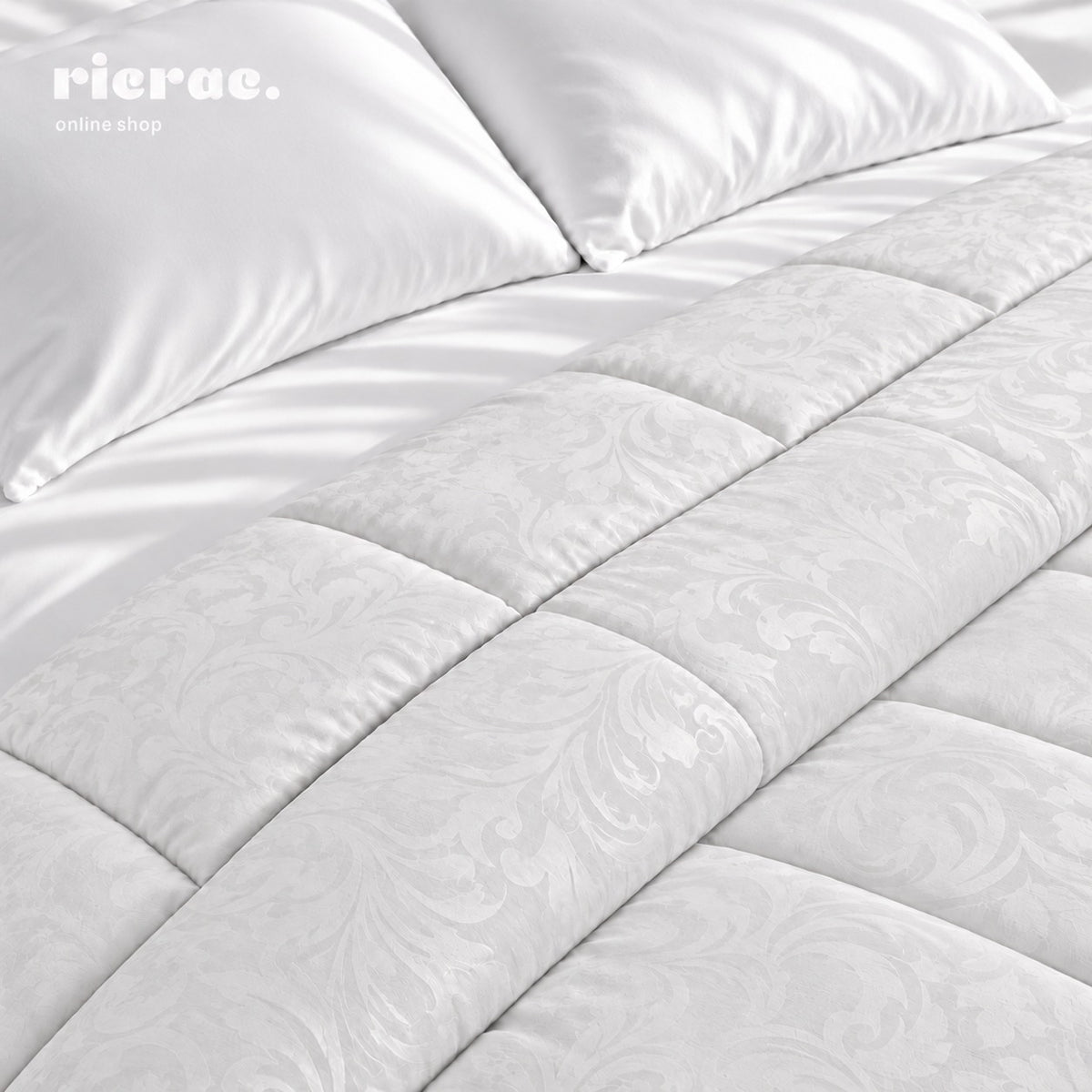 Jacquard Tencel Comforter & 2 pillow cases- Flowers