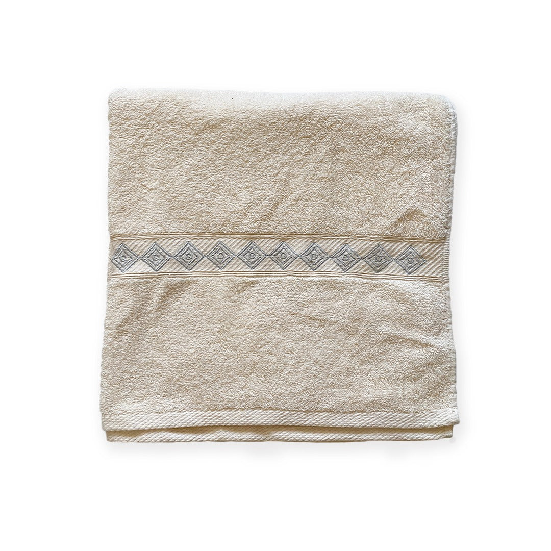 Rankooza- Embroidered Towels