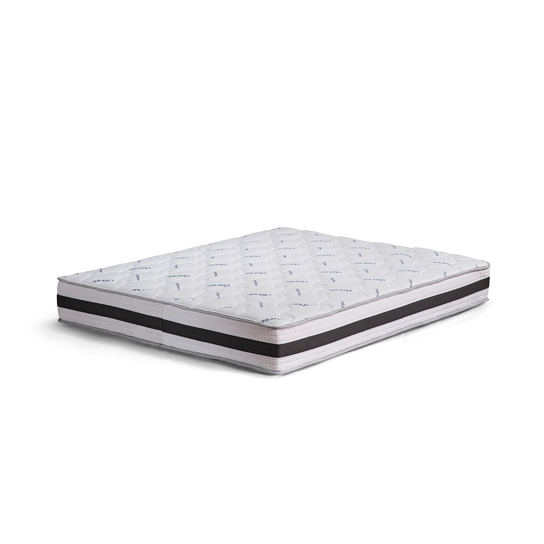 Zoning Mattress- RTS, a 3 layers mattress designed for pressure relief and support.